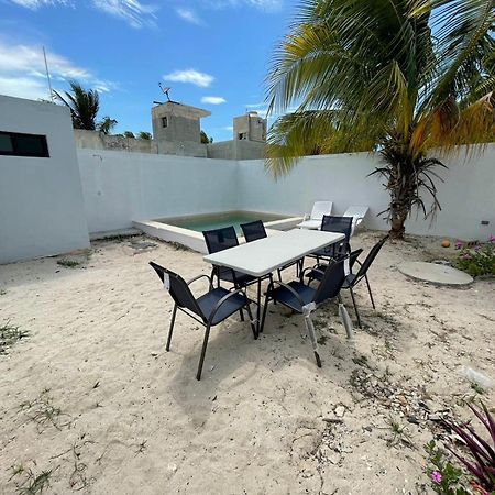 Casa Con Piscina En Chixchulub A 100 M De La Playa Villa Pueblo Pueblo Chicxulub Exterior foto